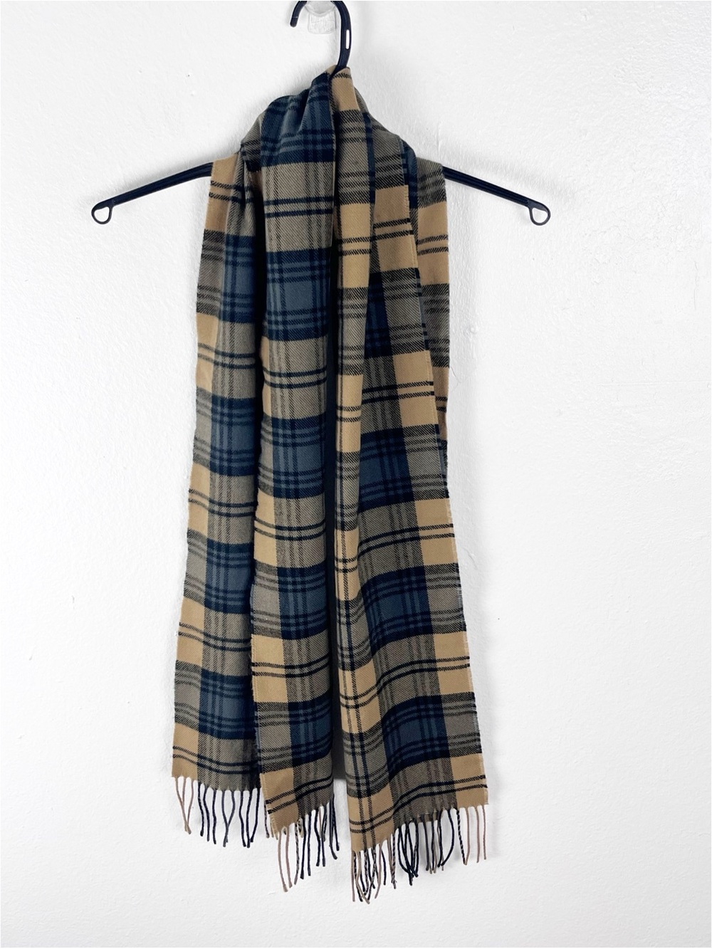 Unbranded 100% Cashmere Made In England Plaid Fringe Trim Scarf Fall Winter